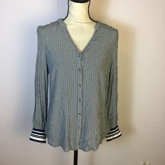 Talbots Blouse Shirt Top Sz M Womans Blue White V-neck Button Front Long Sleeve - Picture 1 of 15